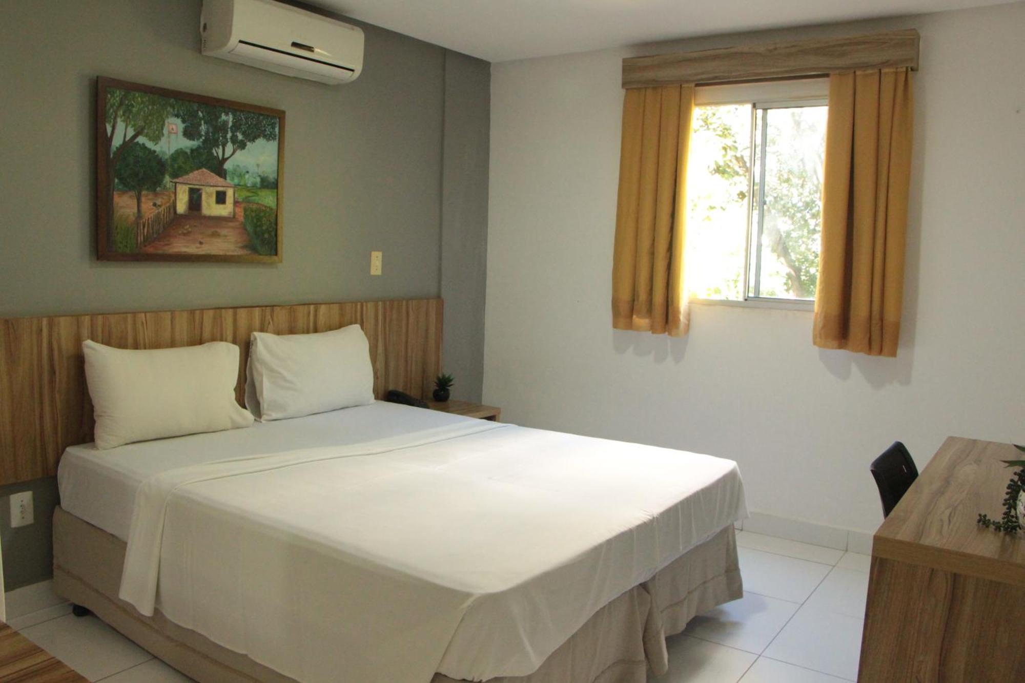 Cr Hotel Bueno - Antigo Hotel Serras De Goyaz Goiânia Kültér fotó A room at the hotel