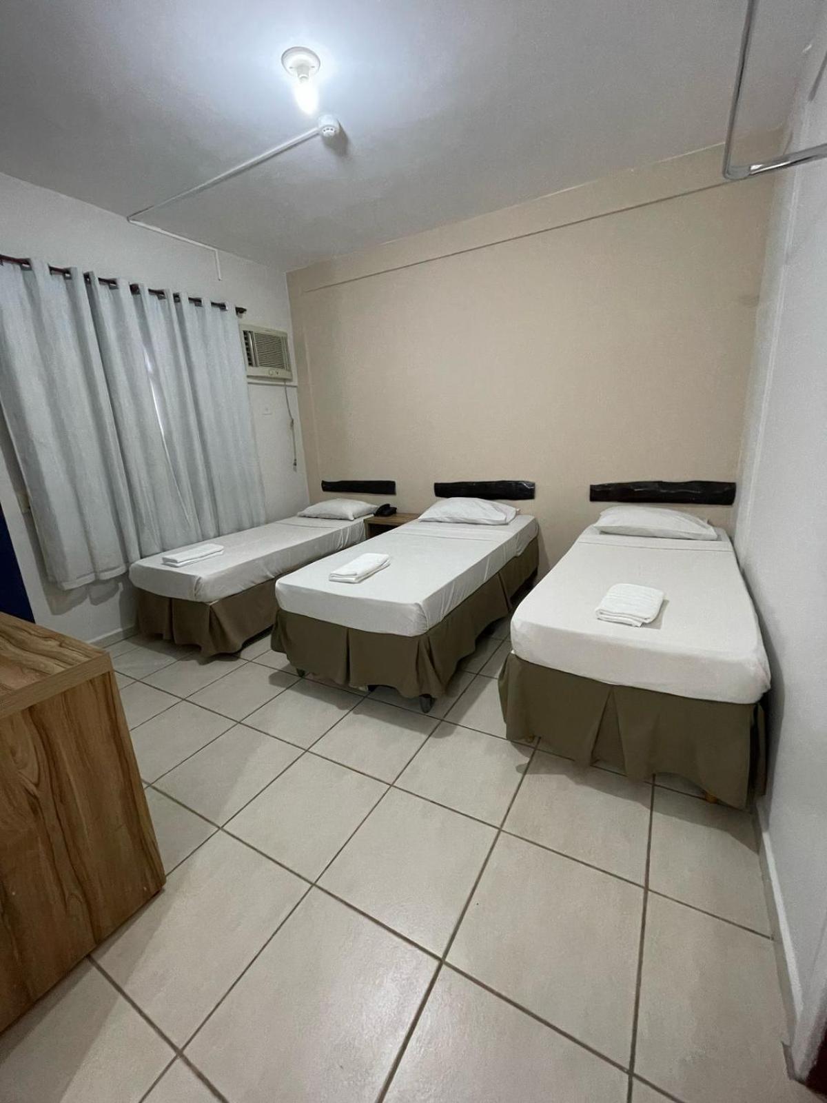 Cr Hotel Bueno - Antigo Hotel Serras De Goyaz Goiânia Kültér fotó A room at the hotel